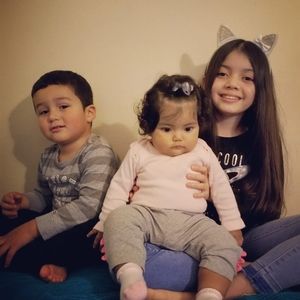 Meet your Posher, Adiela